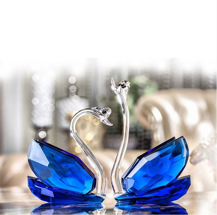 Clear crystal